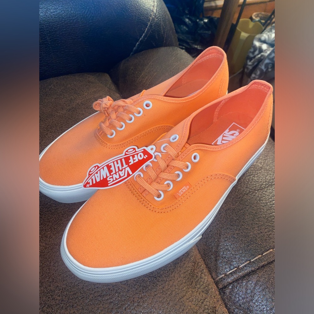 Vans Authentic platform in coral